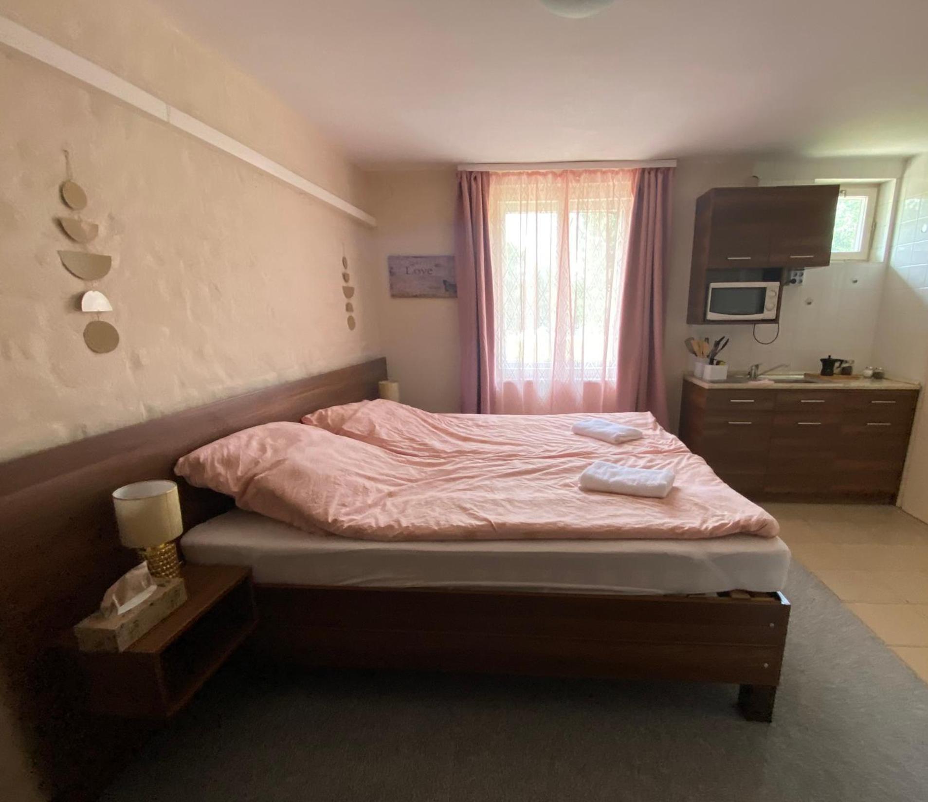 Summer Apartments Tiszakécske المظهر الخارجي الصورة