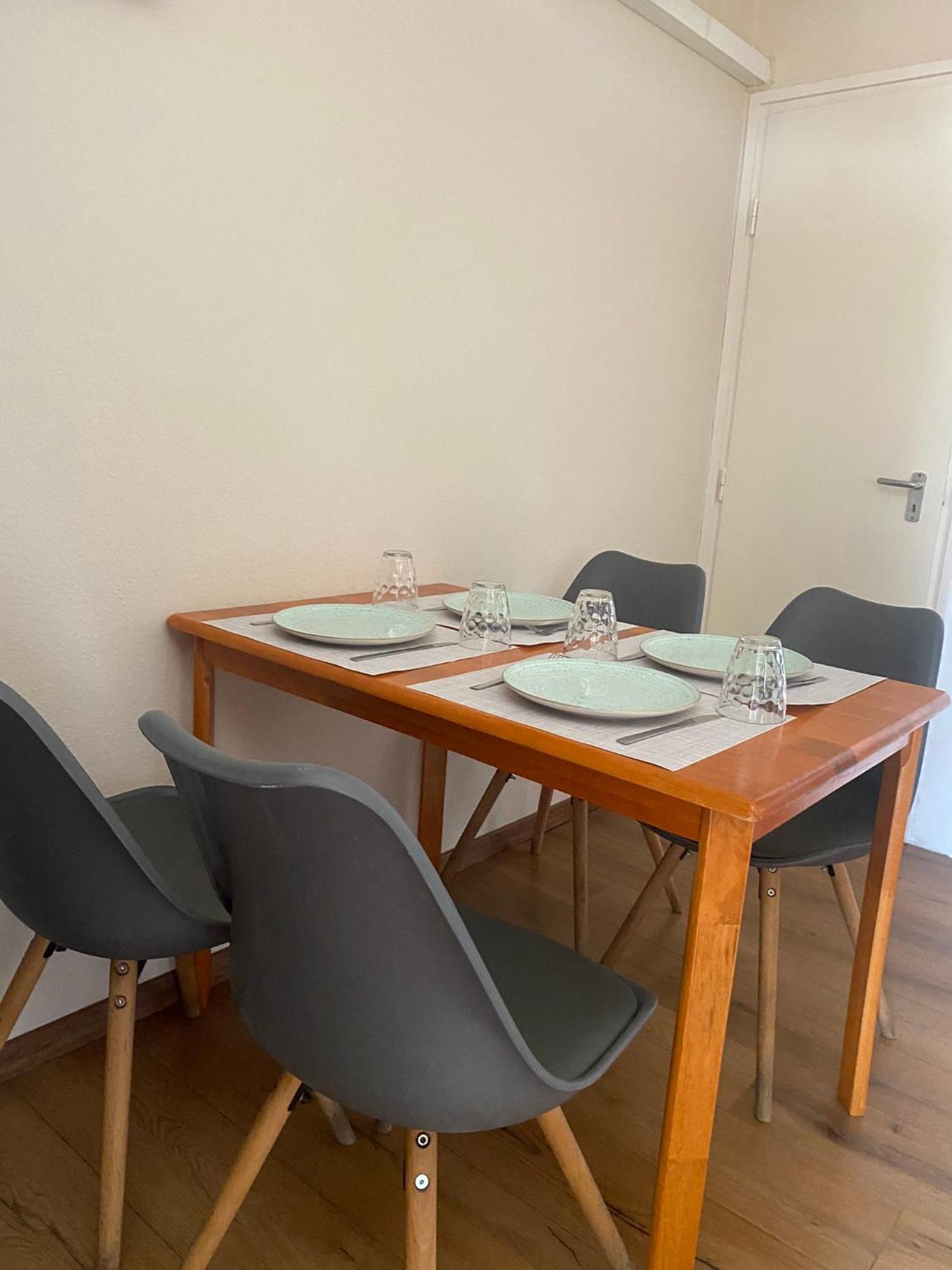 Summer Apartments Tiszakécske المظهر الخارجي الصورة