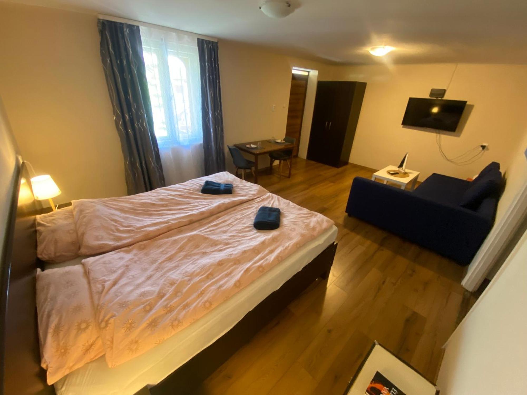 Summer Apartments Tiszakécske المظهر الخارجي الصورة